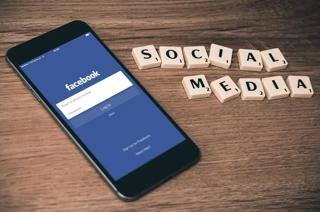 Reklama na Facebooku – 26 przykładów ciekawych kreacji